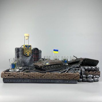 Патріотична підставка під алкоголь зі статуеткою тягача МТ-ЛБ ручної роботи, оригінальний подарунок військовому 11526-2 фото