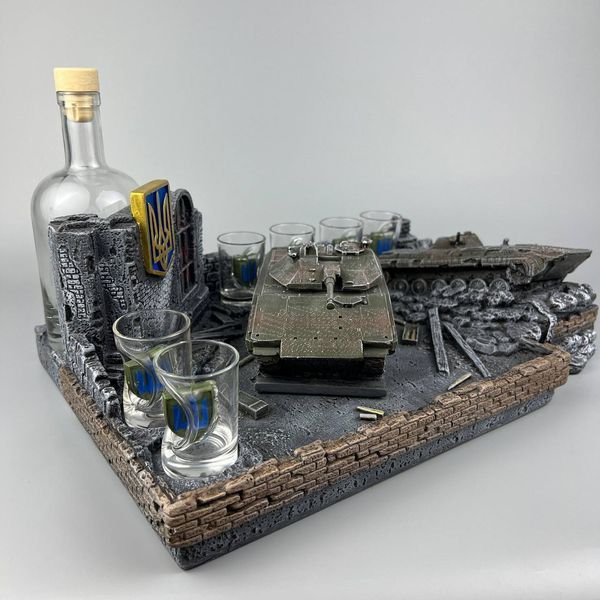Настільний мінібар із моделлю шведської бмп Strf CV90-40C, оригінальний подарунок командиру до дня ЗСУ 11522-2 фото